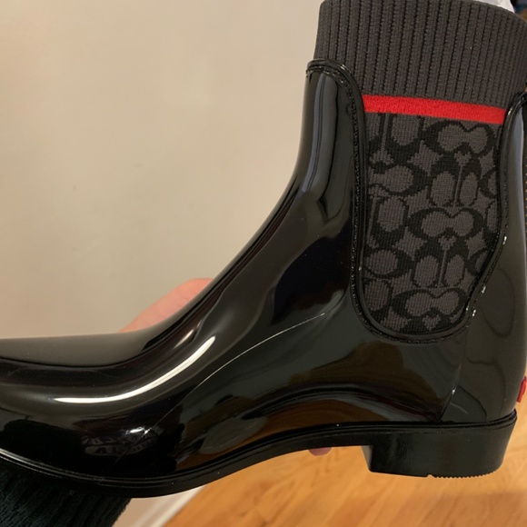 New Coach Rain boots BOX NOT INCLUDED - Picture 4 of 5